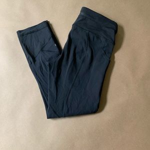 lululemon pace rival crop